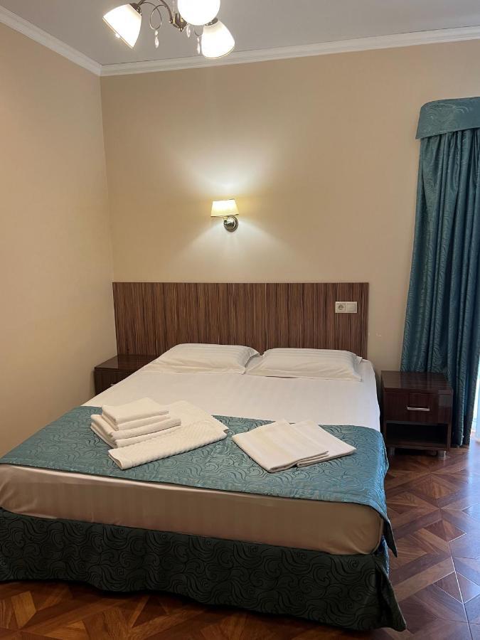 Guest House Ritsa ガグラ エクステリア 写真
